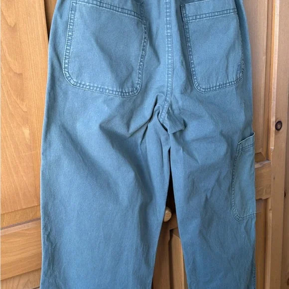 Women’s Casual green Pants - Picture 2 of 6